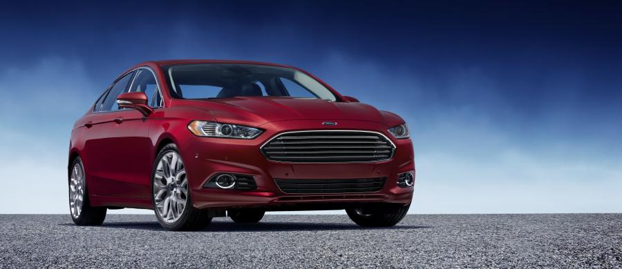  Ford Fusion 2013 года  (US) (фото 27 из 202)